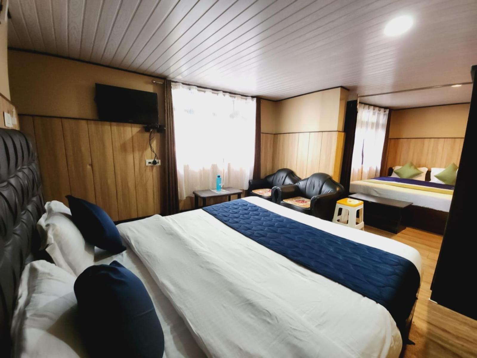 Veronica Alpina Mountain View Home ダージリン エクステリア 写真